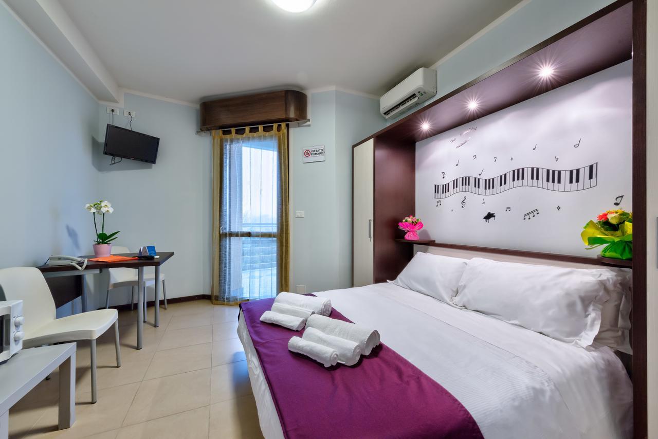 Appartahotel Beinasco Exteriér fotografie
